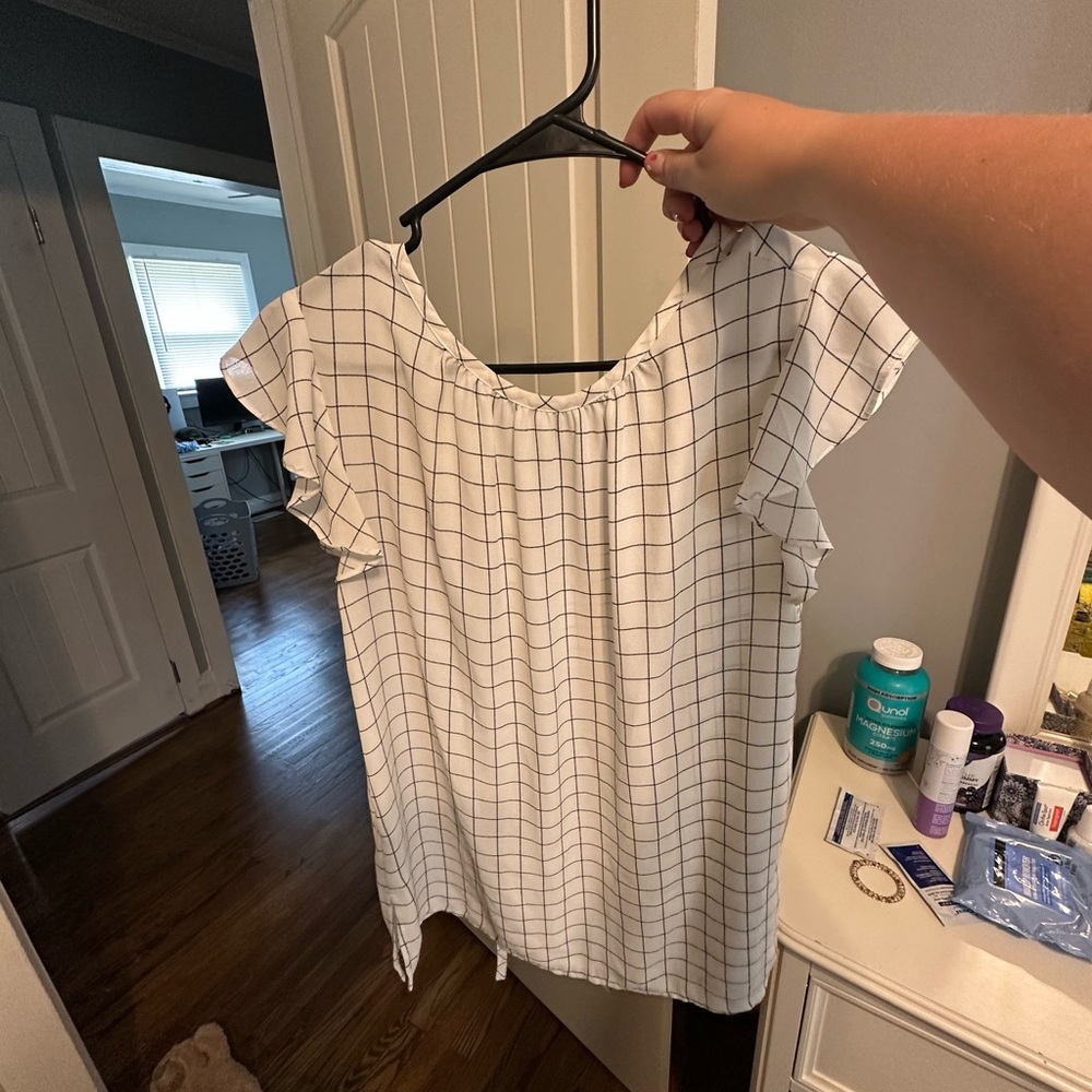 LOFT White Grid Pattern Blouse